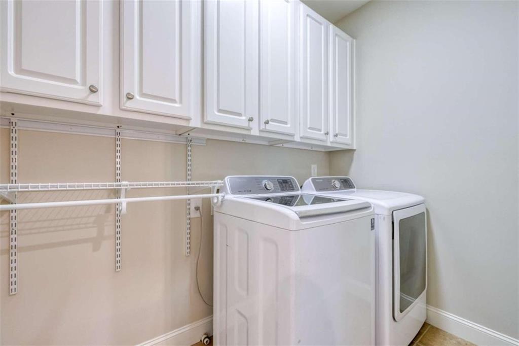 1062 Merrivale Chase