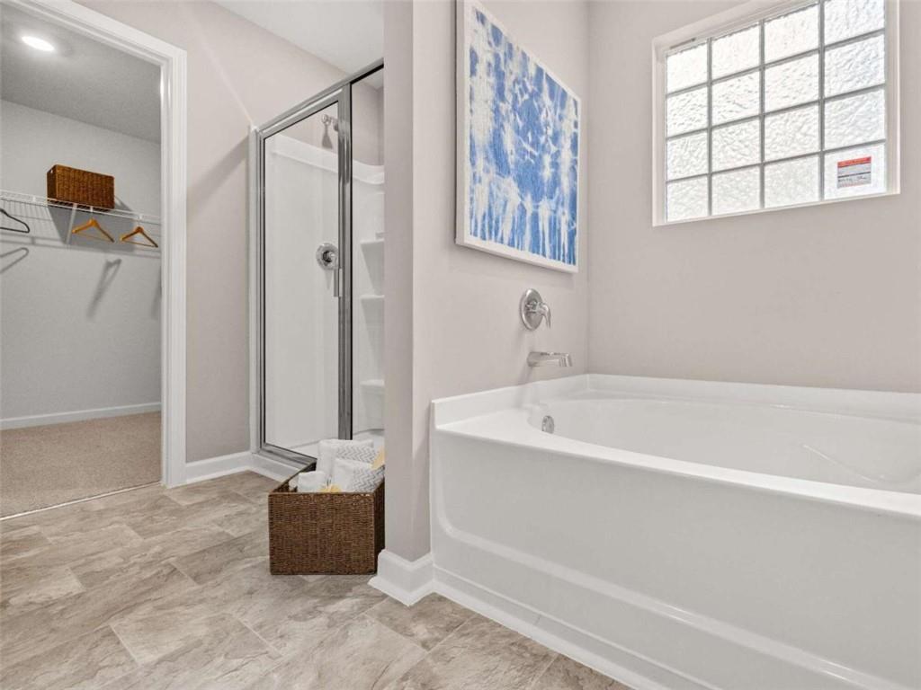 6103 Zephyr Lane E
