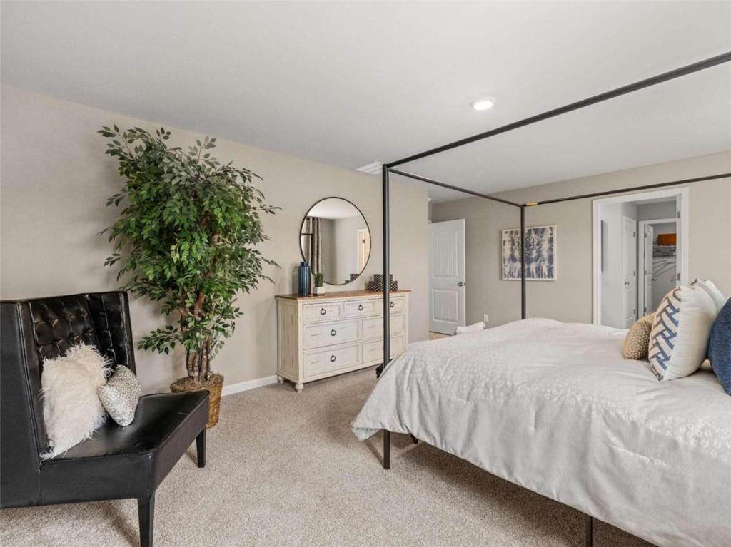 6103 Zephyr Lane E