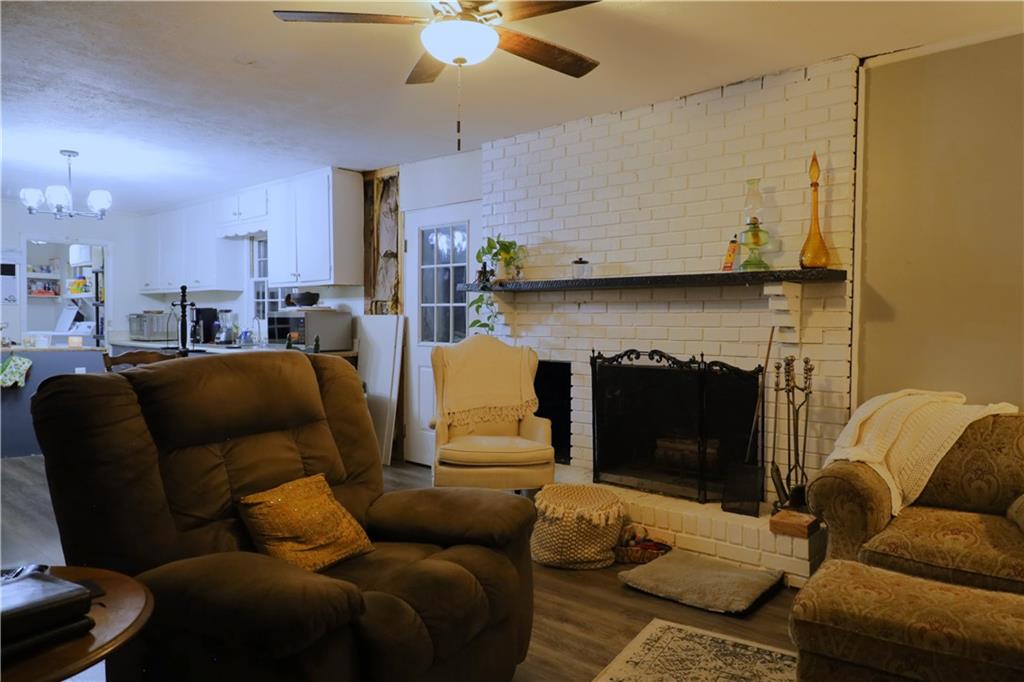 3102 Damascus Road