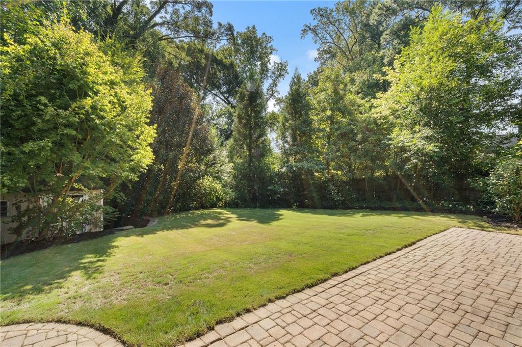 1886 Fairway Circle NE
