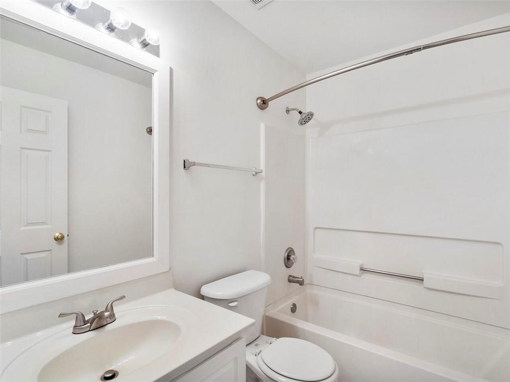 2320 Towneheights Terrace SE Unit 11