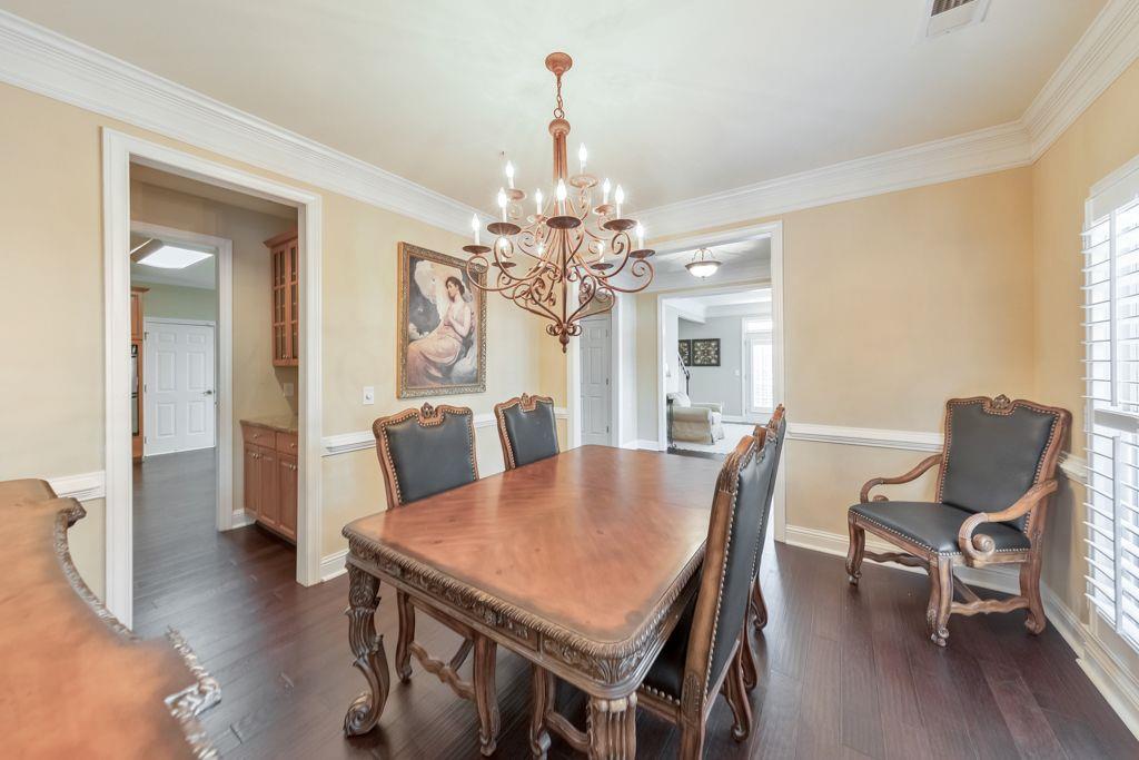 1490 Herndon Lane