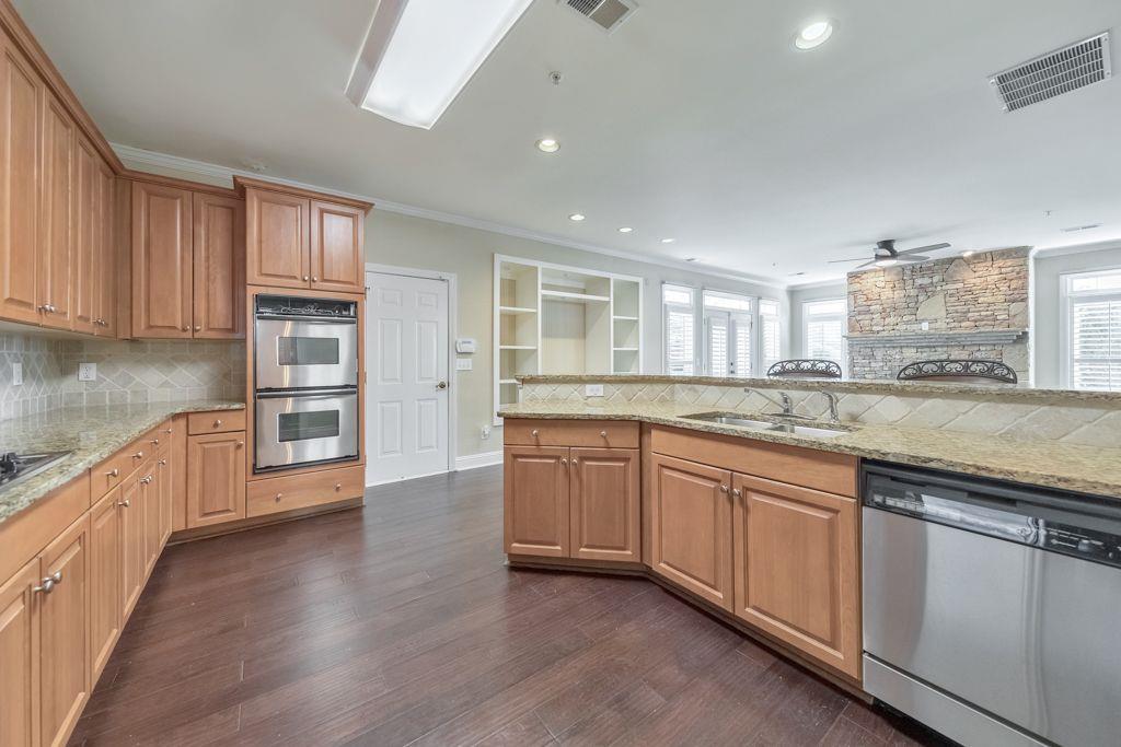 1490 Herndon Lane