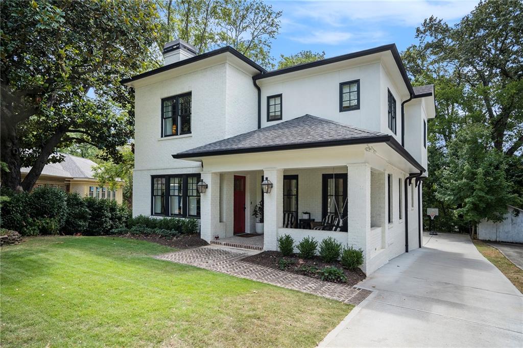 85 Peachtree Hills Avenue NE