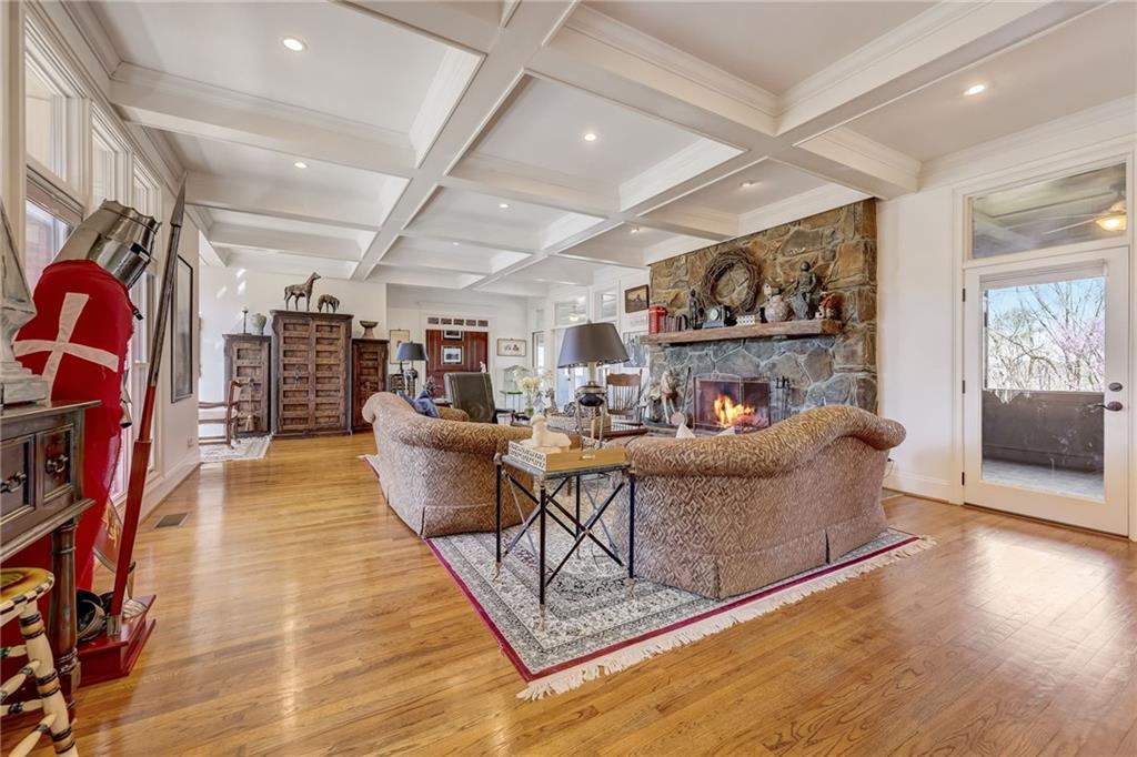 1325 Mineral Springs Road