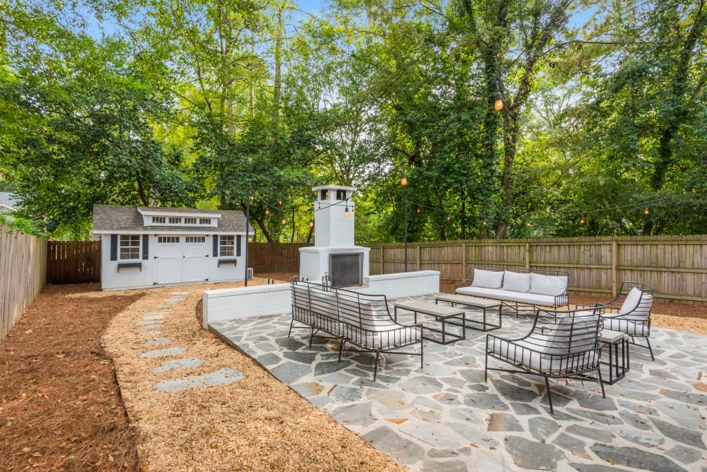 181 Springdale Drive NE