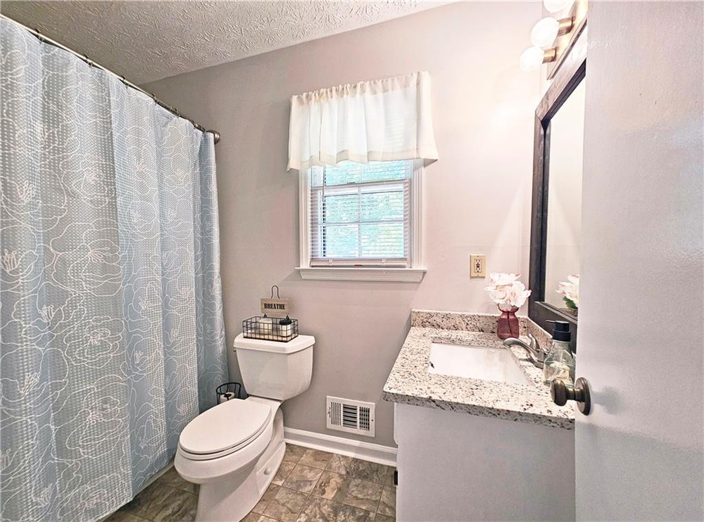 6273 New Mill Trail