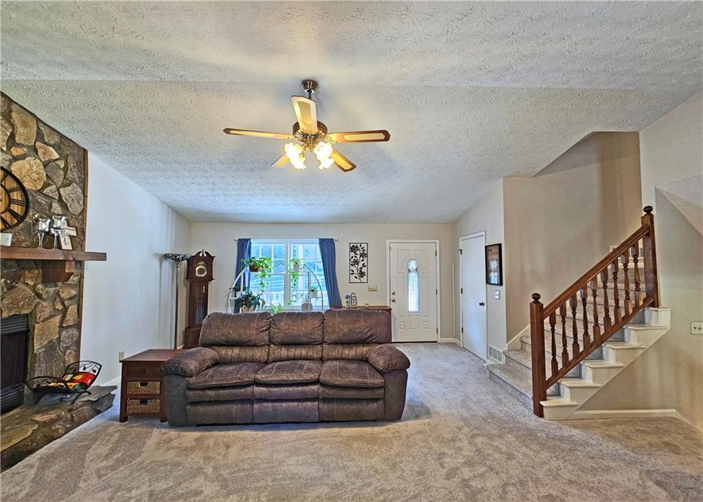 6273 New Mill Trail