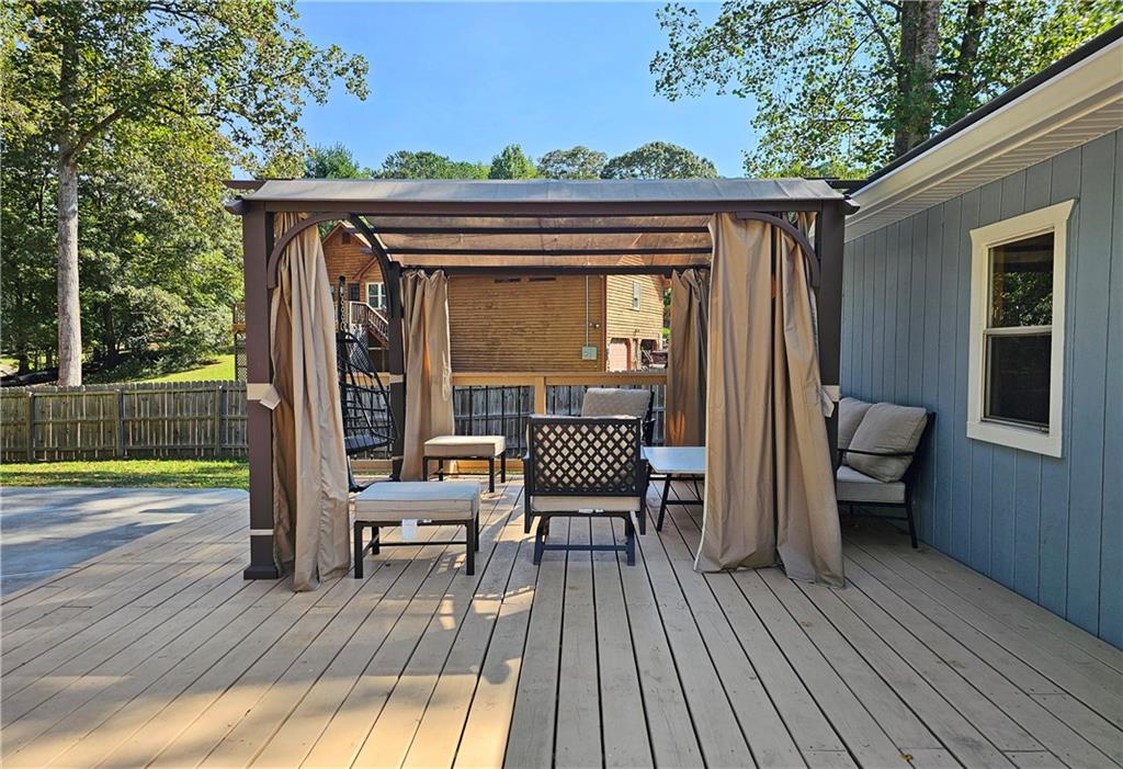 6273 New Mill Trail