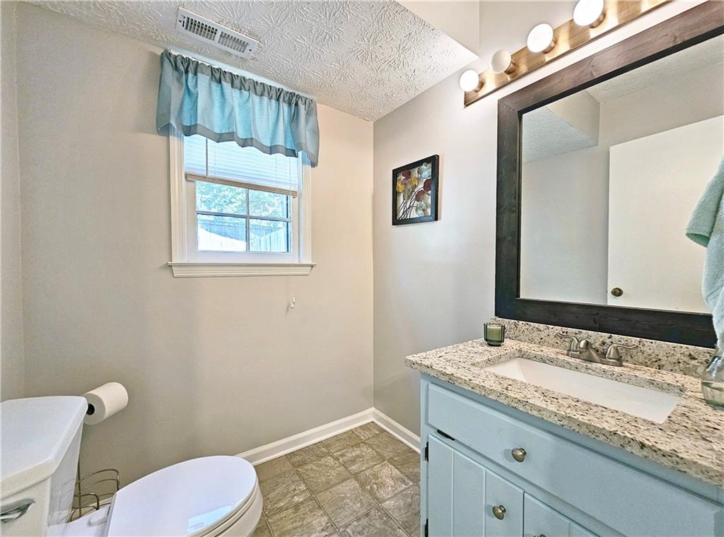6273 New Mill Trail