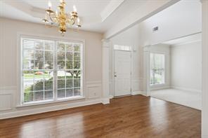 122 Westchester Drive SE