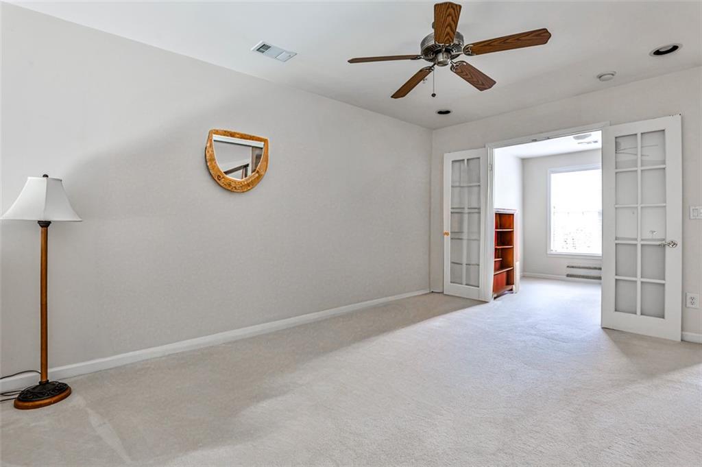 122 Westchester Drive SE