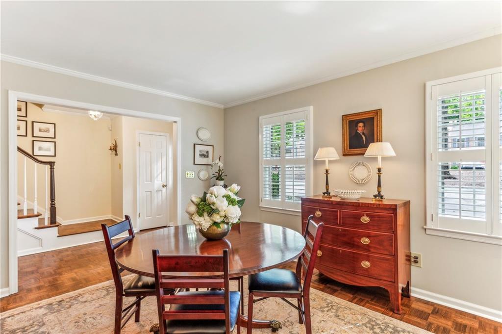 70 Old Ivy Road NE Unit 10