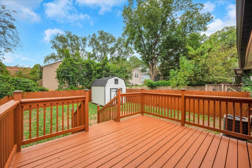 1046 Ashby Grove