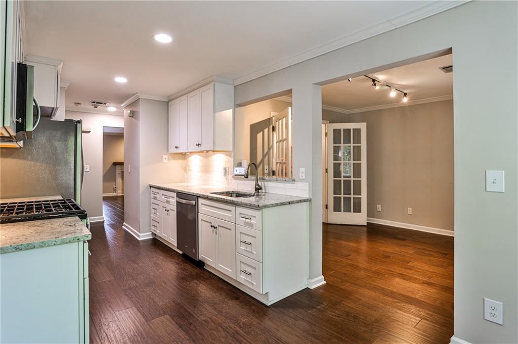 38 Saint Claire Lane NE