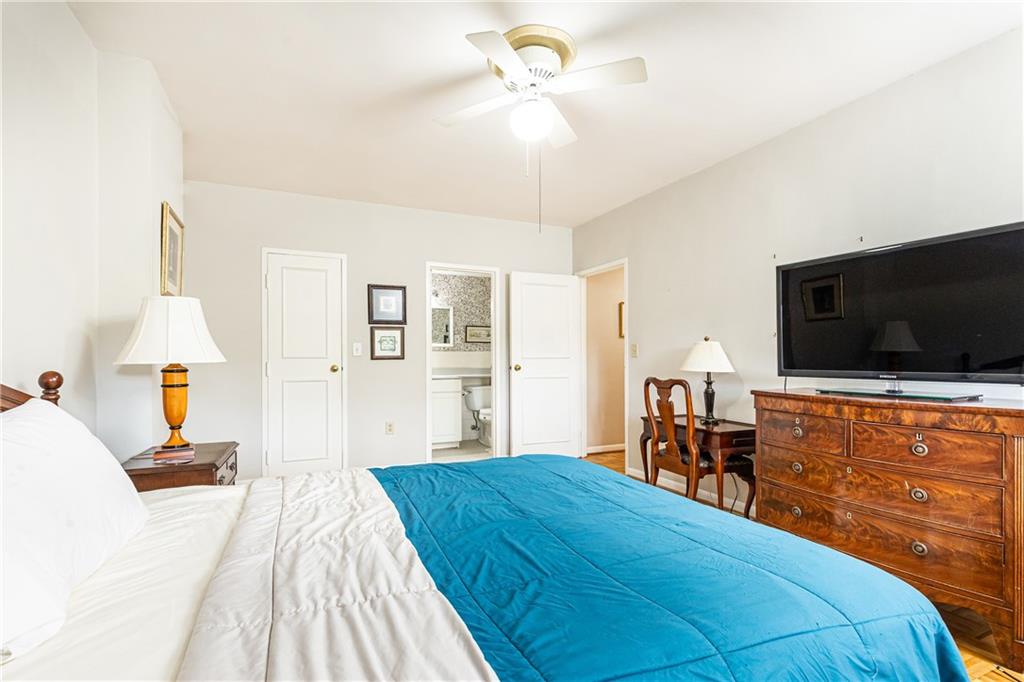 2637 Peachtree Road NE Unit 410