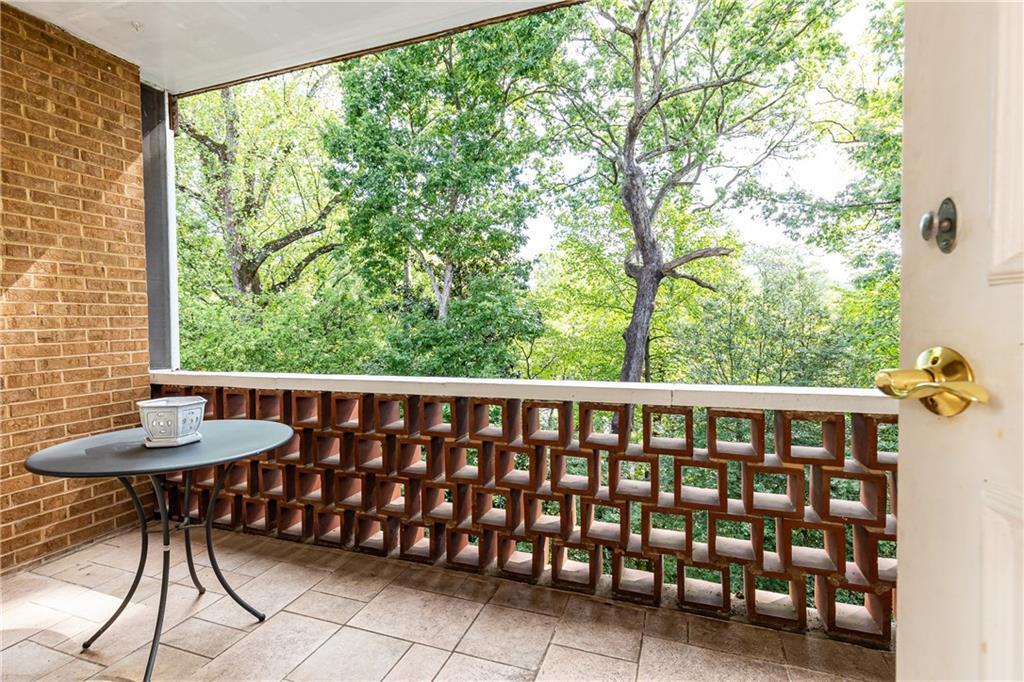 2637 Peachtree Road NE Unit 410