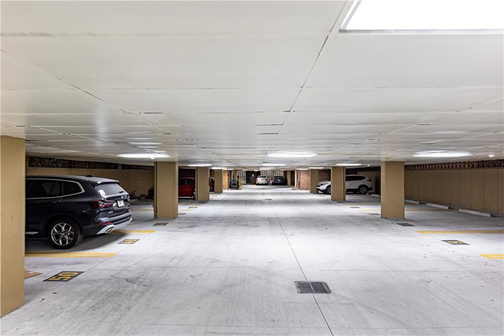 2637 Peachtree Road NE Unit 410