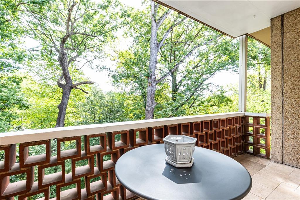 2637 Peachtree Road NE Unit 410