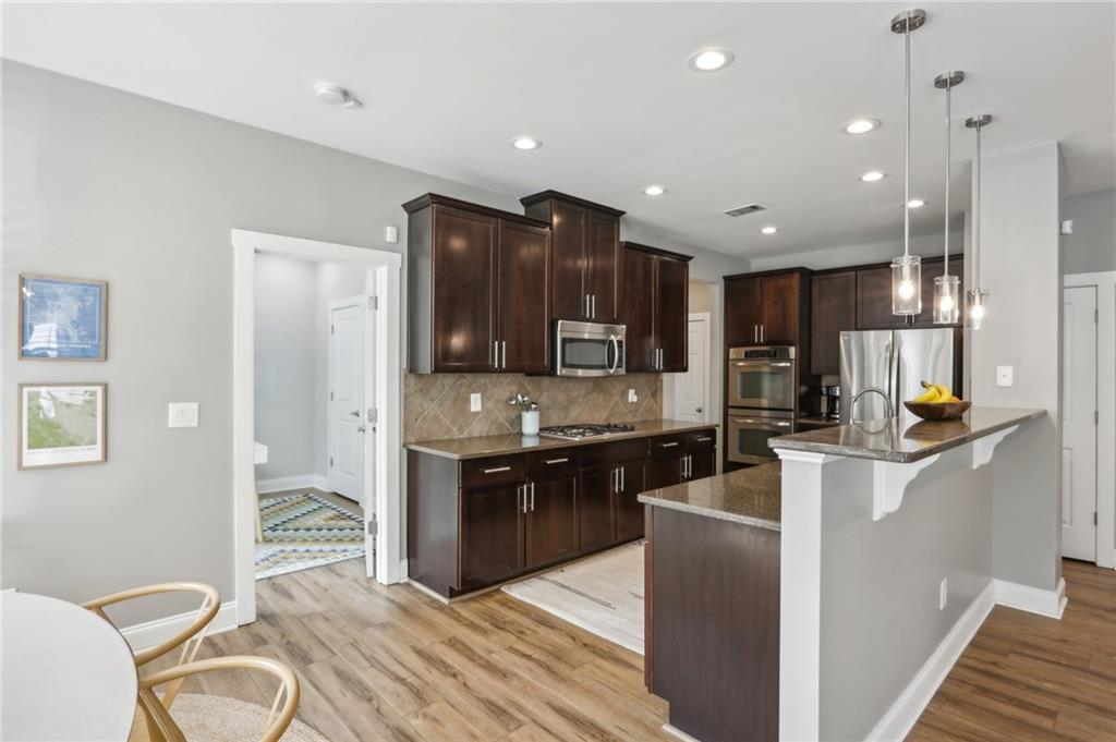 2091 Old Georgian Terrace NW