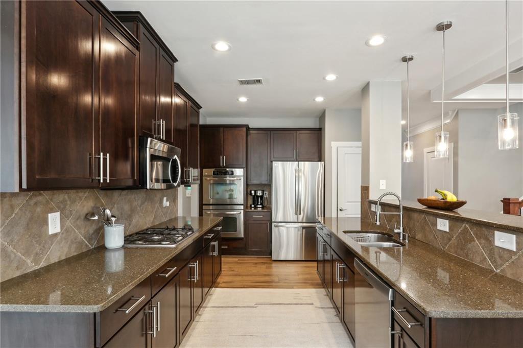 2091 Old Georgian Terrace NW