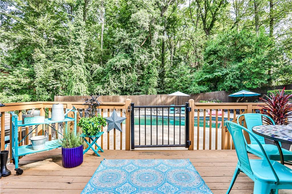 891 Brentwood Drive SE