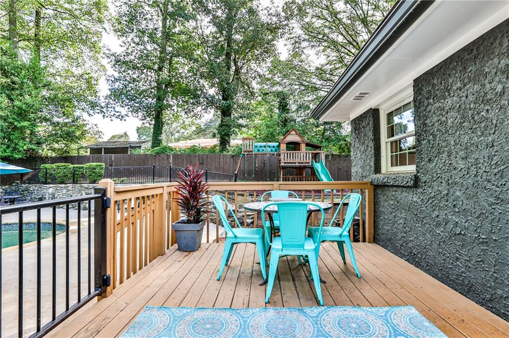 891 Brentwood Drive SE