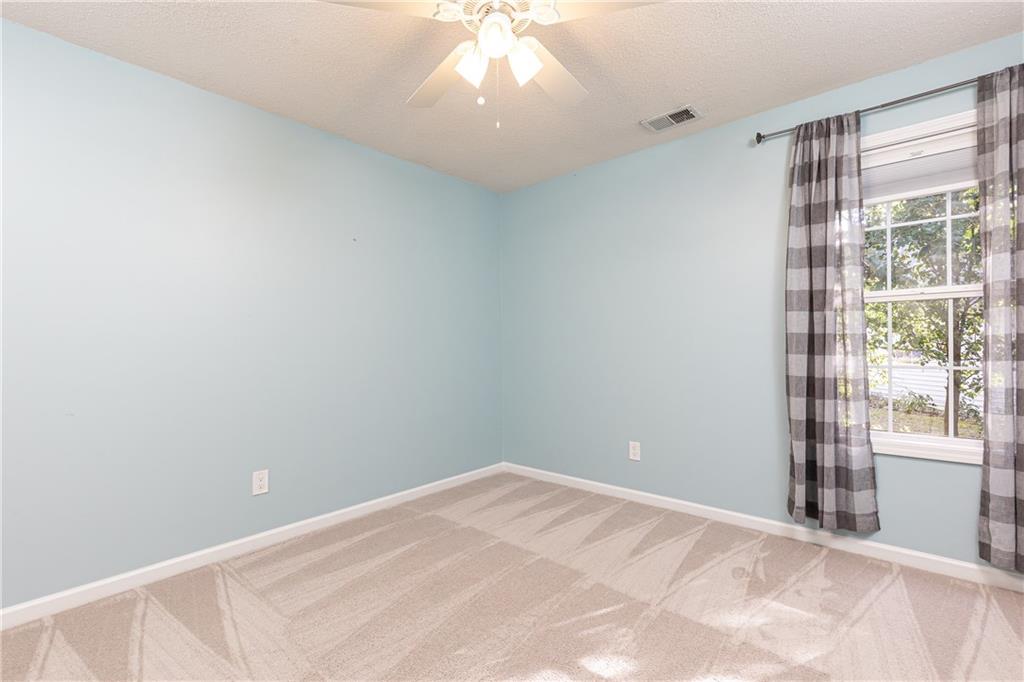 908 Soaring Way