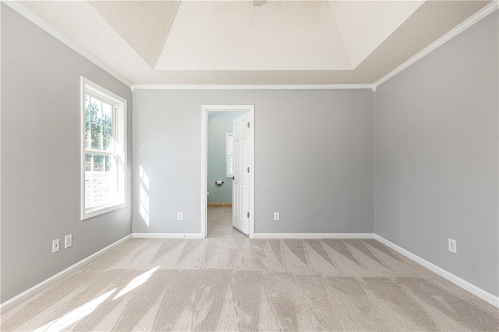 908 Soaring Way