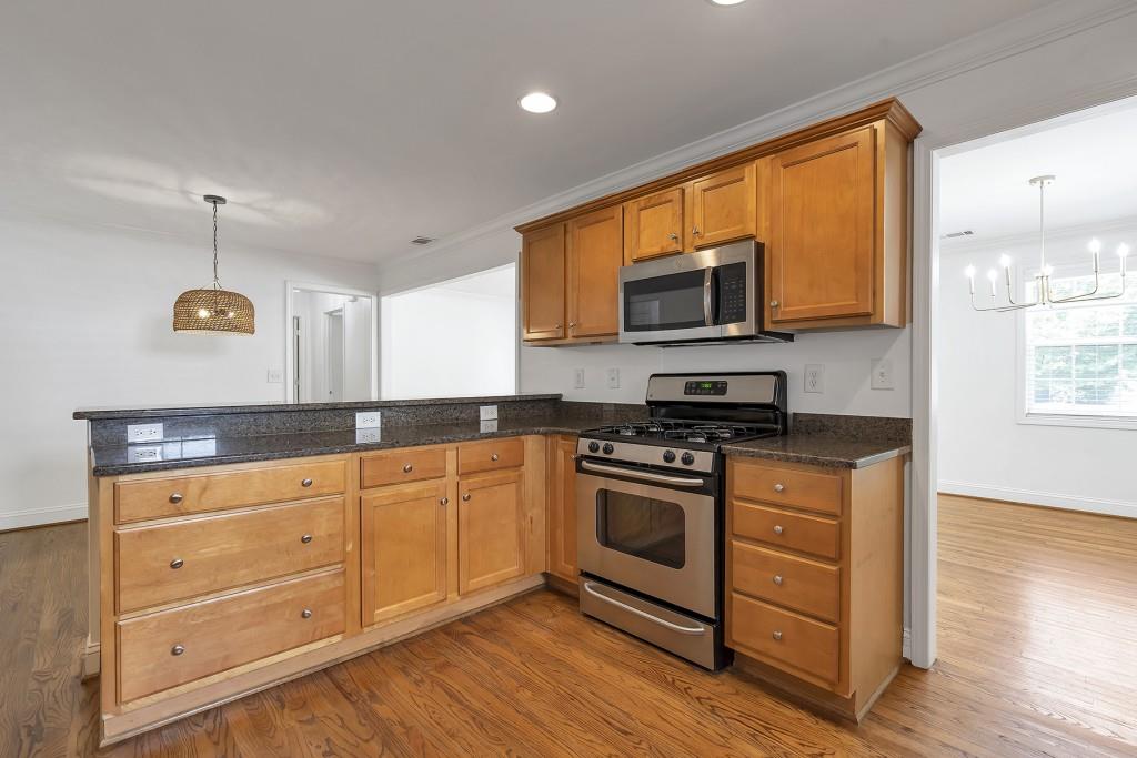 2949 Surrey Lane
