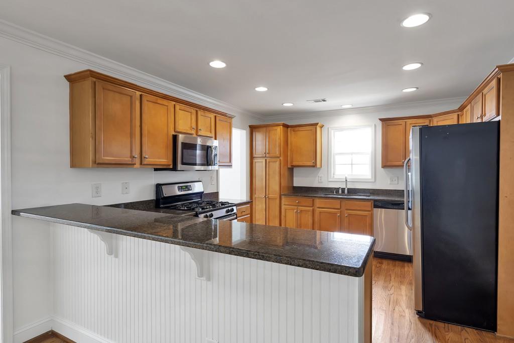2949 Surrey Lane