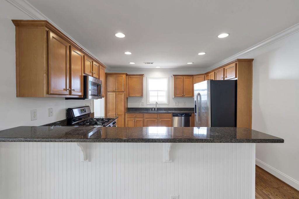 2949 Surrey Lane