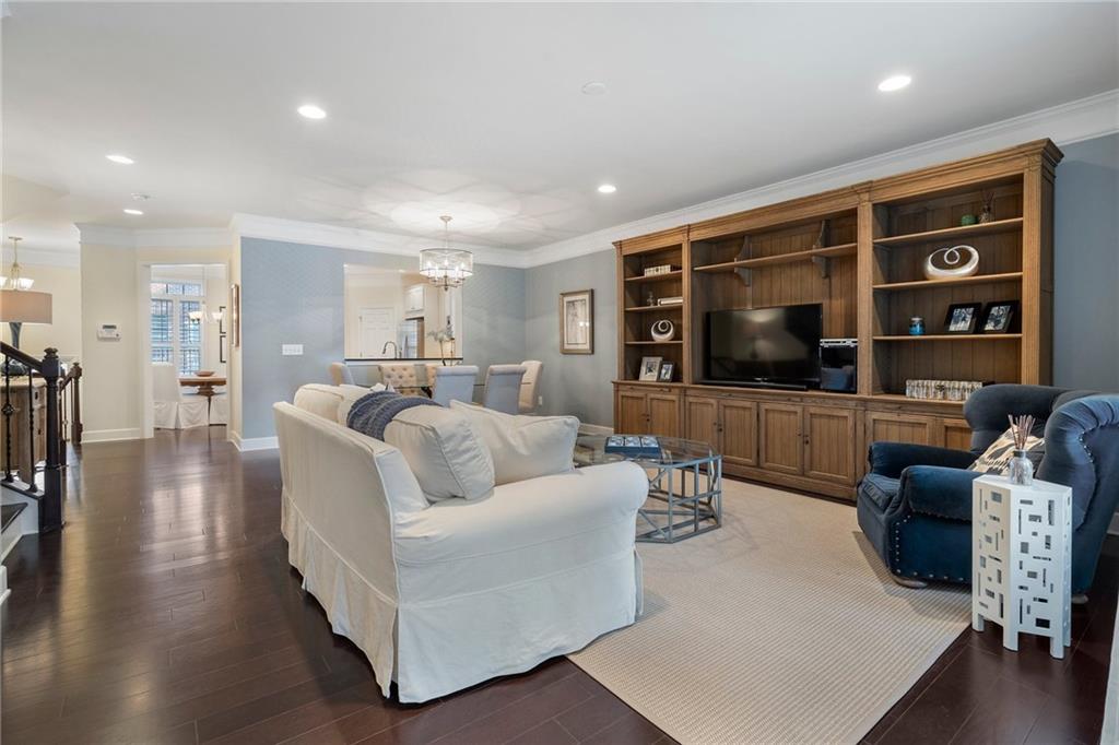 3299 Ferncliff Court