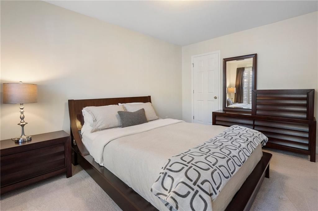 3299 Ferncliff Court