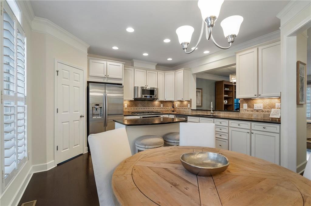 3299 Ferncliff Court