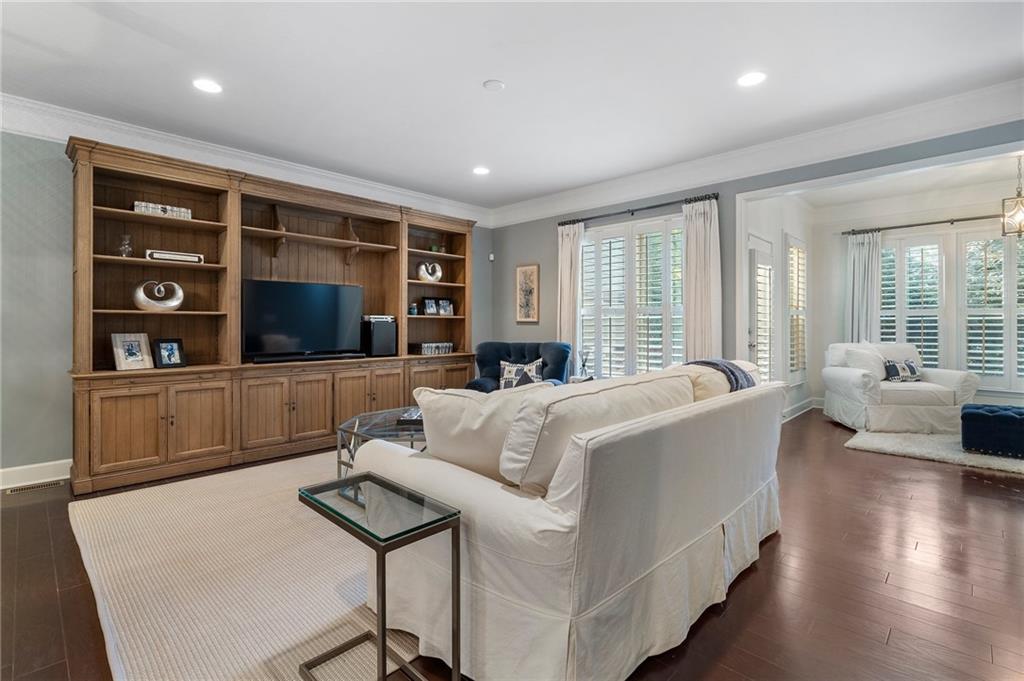 3299 Ferncliff Court