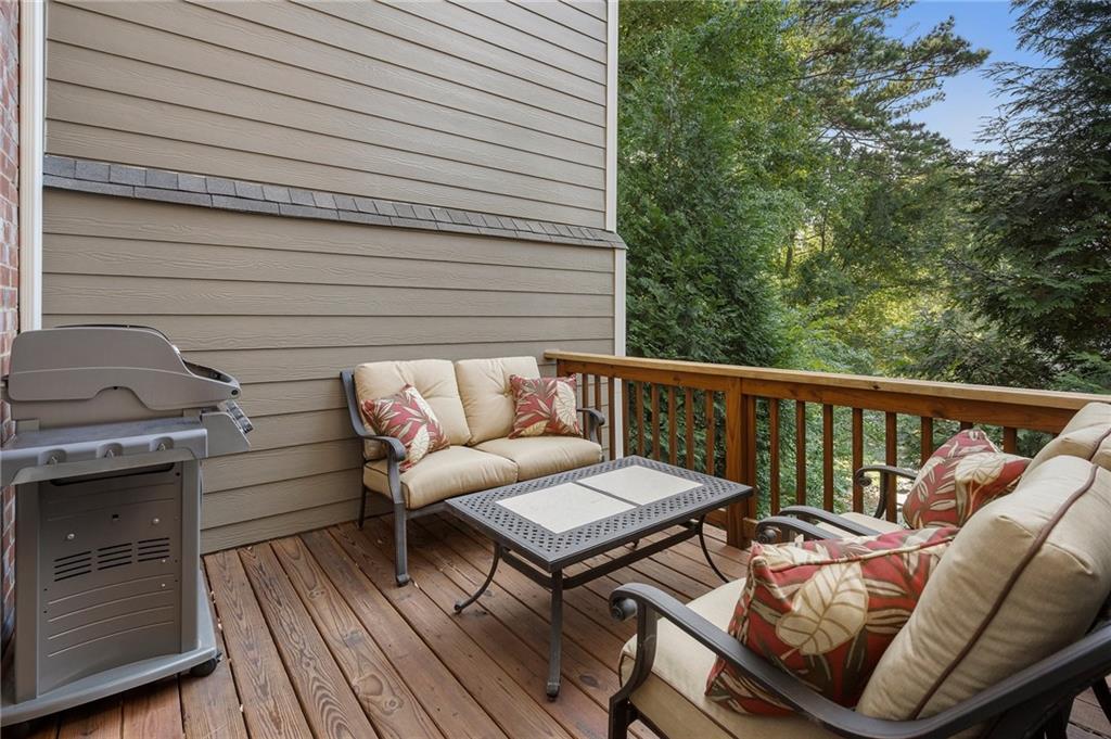 3299 Ferncliff Court