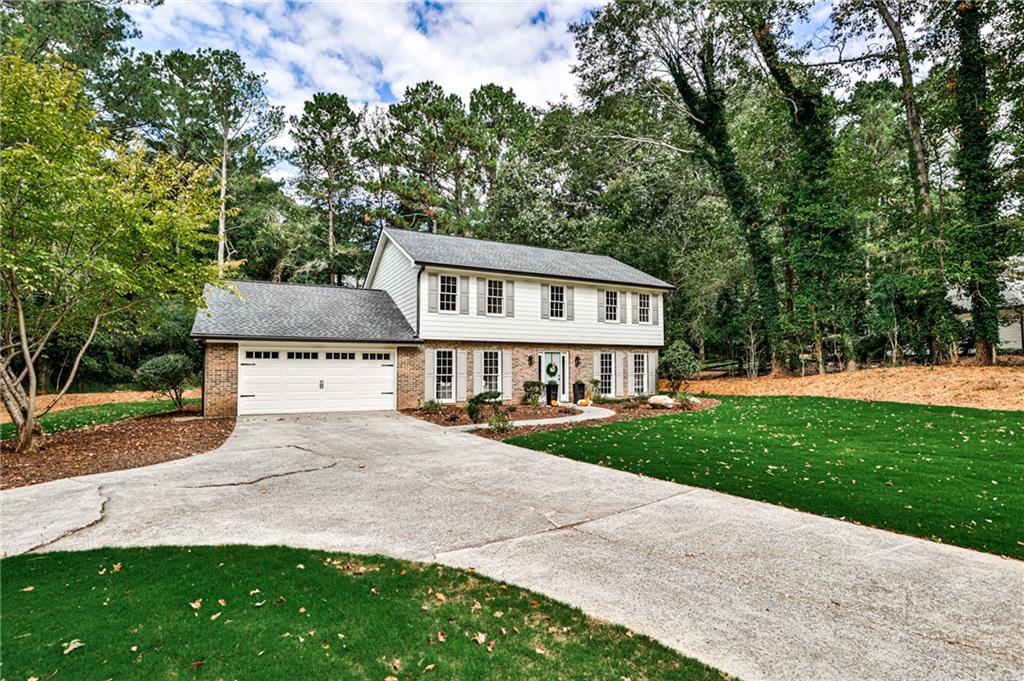 2565 Old Orchard Trail