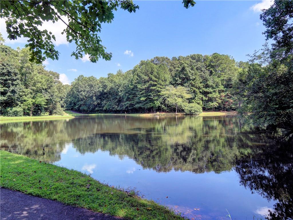 2565 Old Orchard Trail