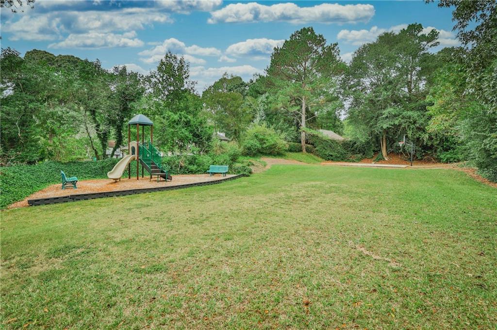2565 Old Orchard Trail