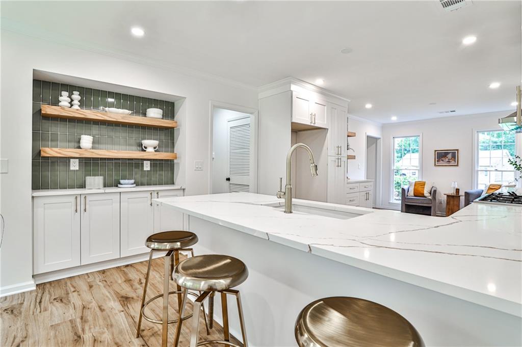 2565 Old Orchard Trail