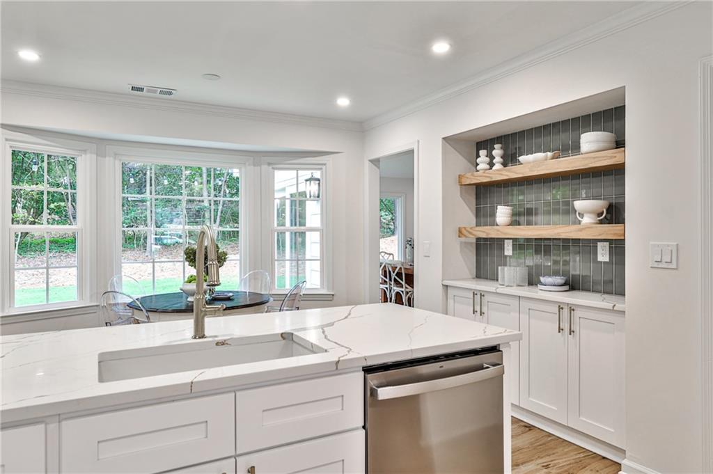 2565 Old Orchard Trail