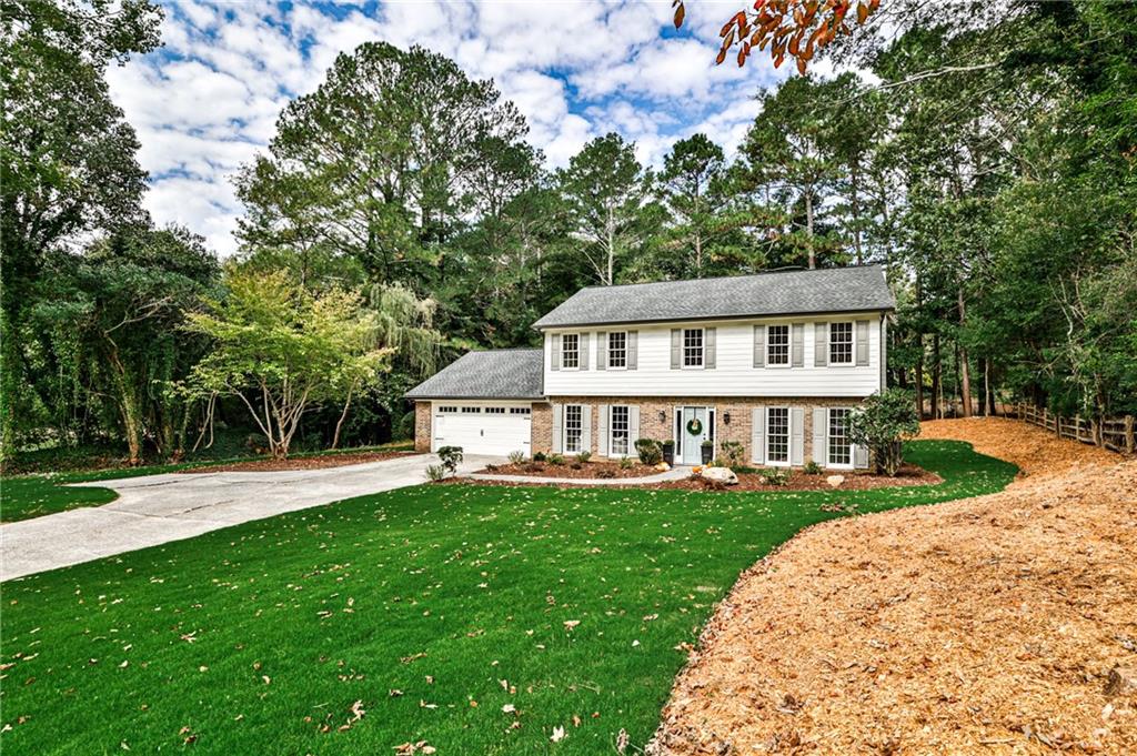 2565 Old Orchard Trail