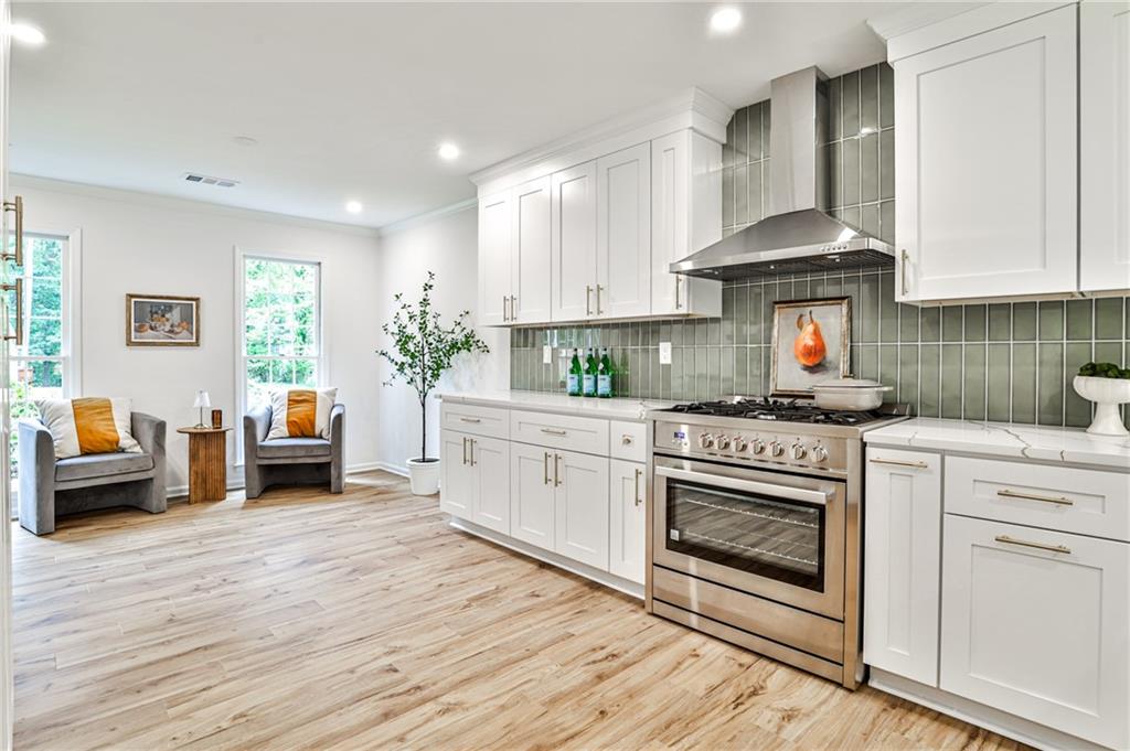 2565 Old Orchard Trail