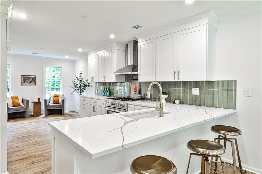 2565 Old Orchard Trail