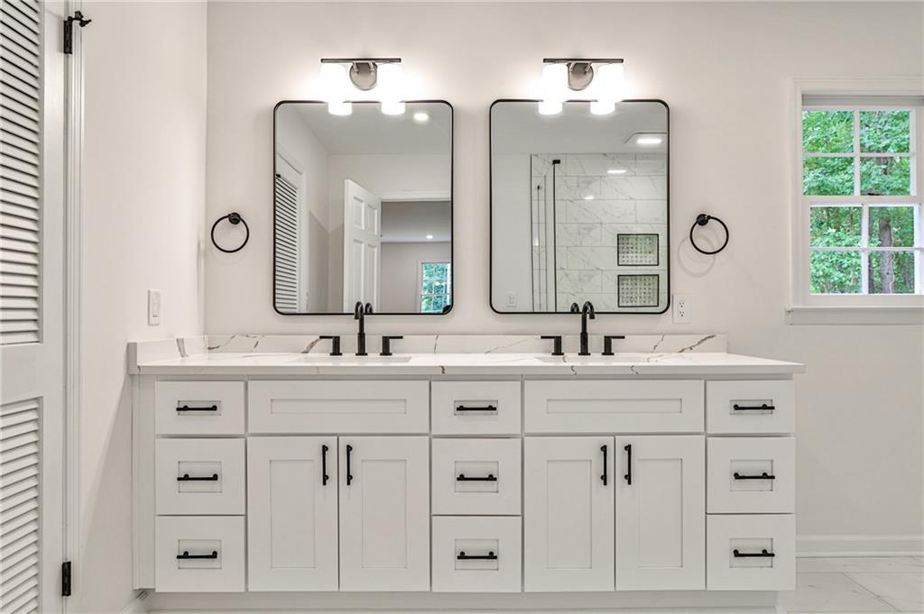 2565 Old Orchard Trail