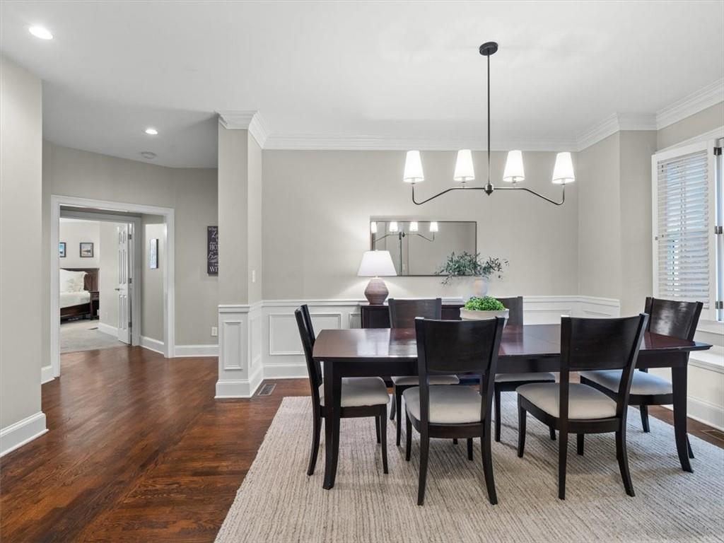 230 Windsor Gate Cove
