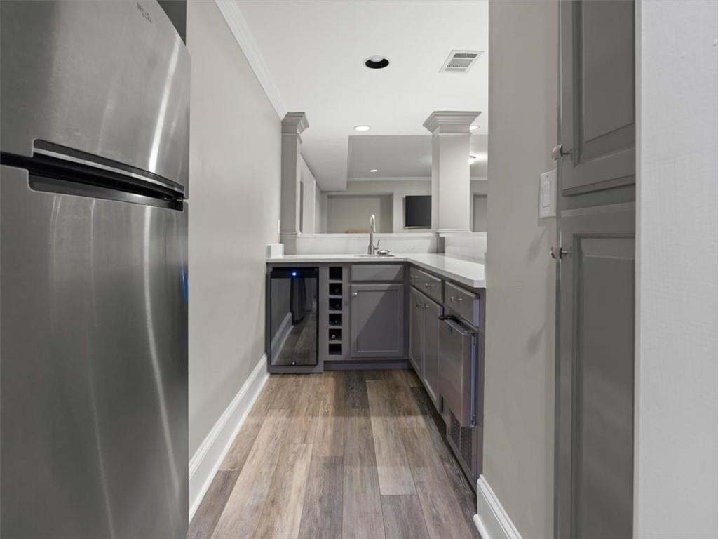 230 Windsor Gate Cove