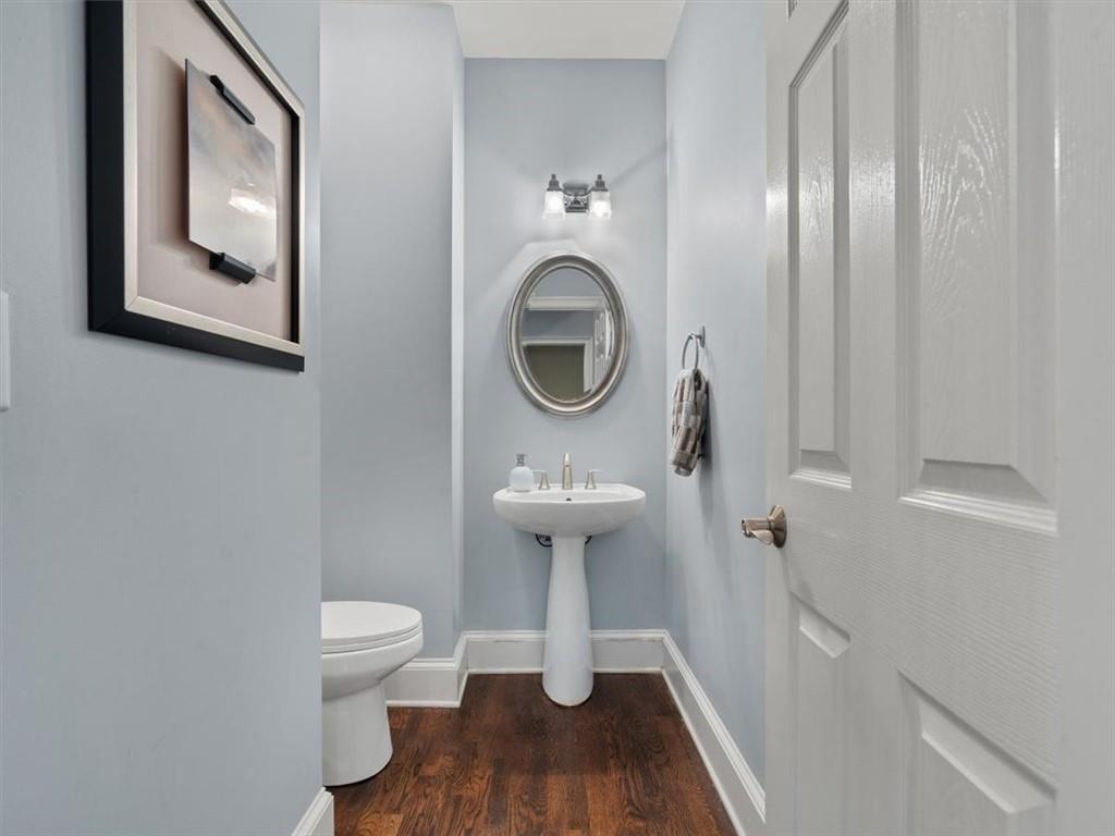 230 Windsor Gate Cove